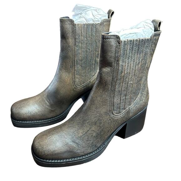 Kenneth Cole Jet Black Antique Gold Leather Chelsea Boots Chunky Heel Size 11 - Picture 7 of 12